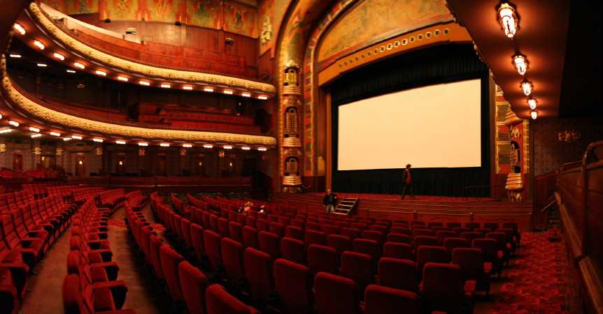 tuschinski02